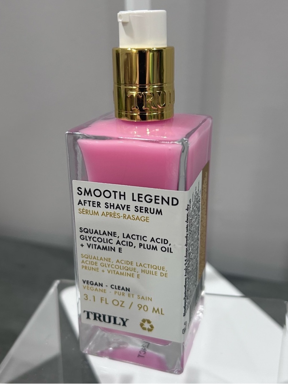 TRULY Smooth Legend After Shave Serum - Picture 1 of 3